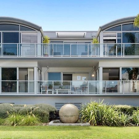 Modern Beach Apartment With Pool & Location Mount Maunganui Extérieur photo