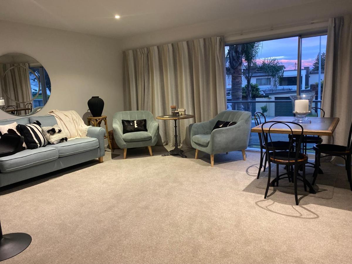Modern Beach Apartment With Pool & Location Mount Maunganui Extérieur photo