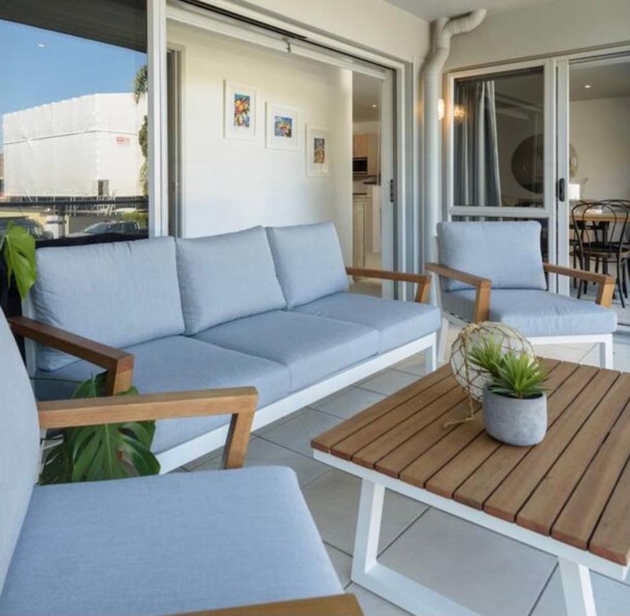 Modern Beach Apartment With Pool & Location Mount Maunganui Extérieur photo